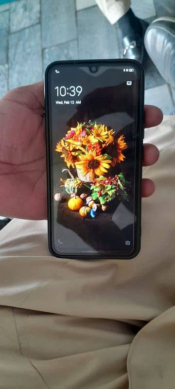 vivo y15 4/64 neath and clean mobile for sale 0