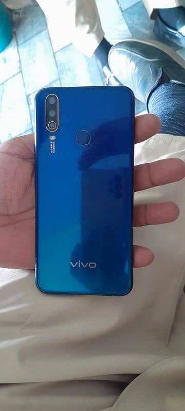 vivo y15 4/64 neath and clean mobile for sale 4