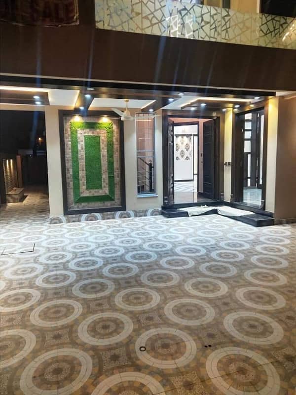 6 Bedroom One Servant Room Attach Washroom For Rent G 13 Islamabad 1