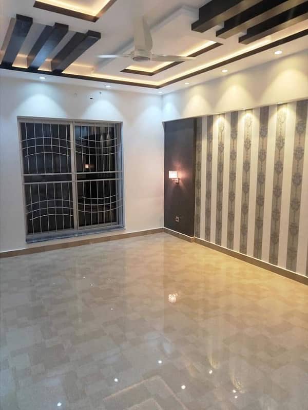 6 Bedroom One Servant Room Attach Washroom For Rent G 13 Islamabad 21