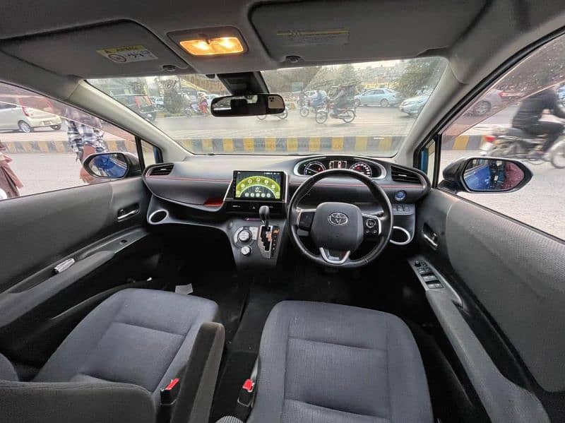 Toyota Sienta better than yaris corolla civic city brv 9