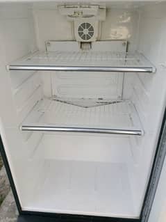 Dawlance Fridge Medium Size