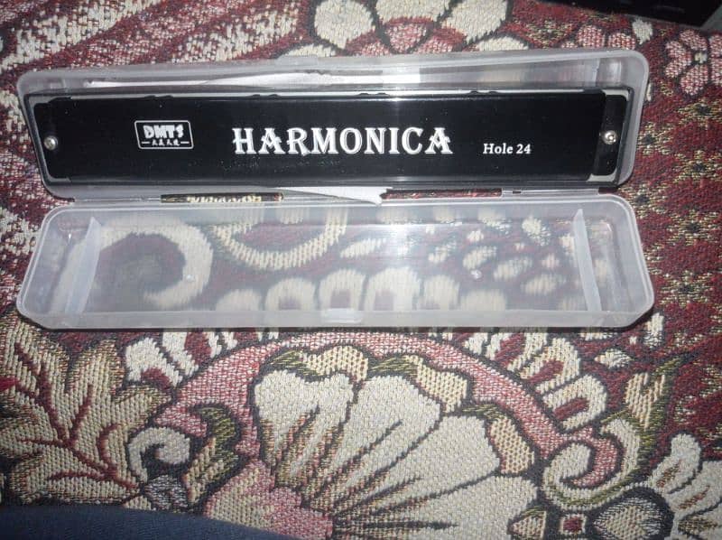 Harmonica 0