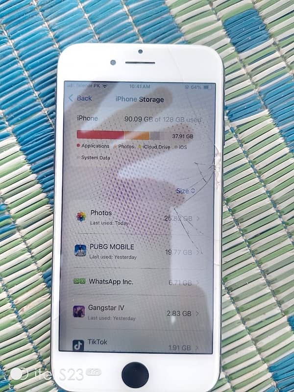 iphone se 2020 128gb sim working All okay hai 9