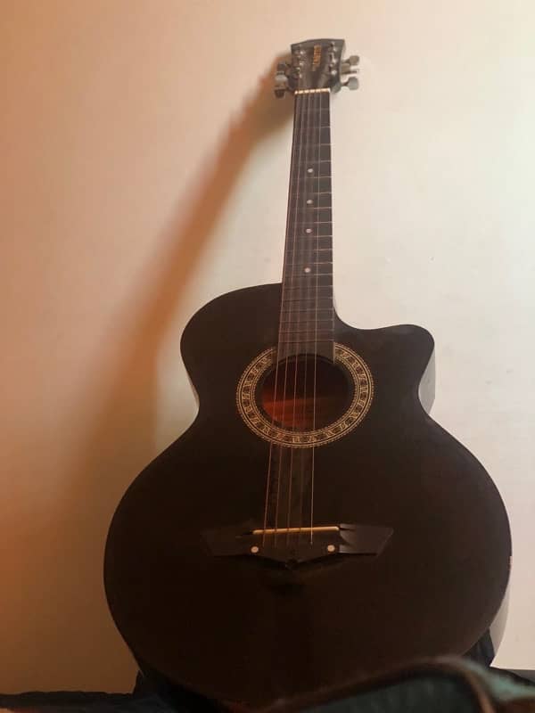 Urgent Sale: Guitar Available 0