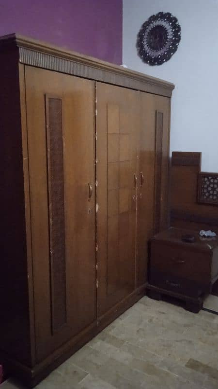 urgent sale complet bedroom set 3