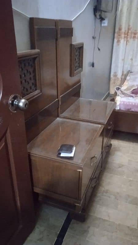 urgent sale complet bedroom set 8