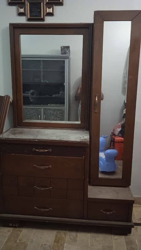 urgent sale complet bedroom set 9