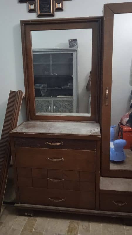 urgent sale complet bedroom set 11