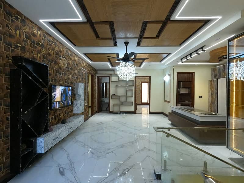 A Prime Location 416 Square Yards House Is Up For Grabs In North Nazimabad 18