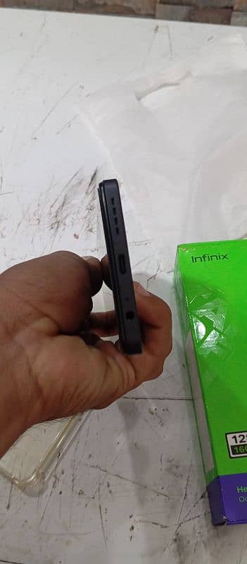 infinix hot 30 8 plus 8 GB ram 128 GB ROM 9