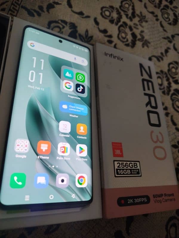 Zero 30 infinix 8/256 full box 2 months warranty remaining 2