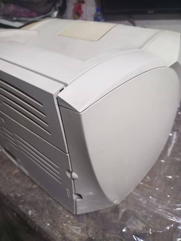 HP 1200 Laser jet Printer Urgent sale 2