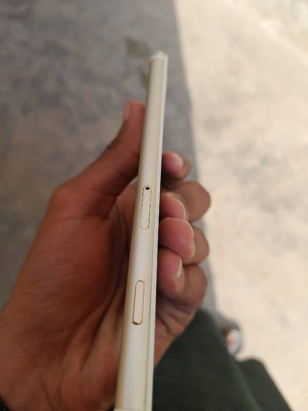 iphone 6 plus just casing. 1