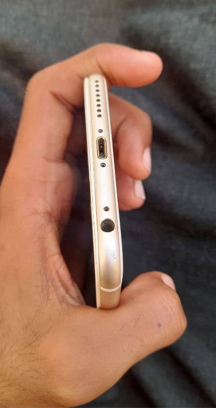 iphone 6 plus just casing. 4