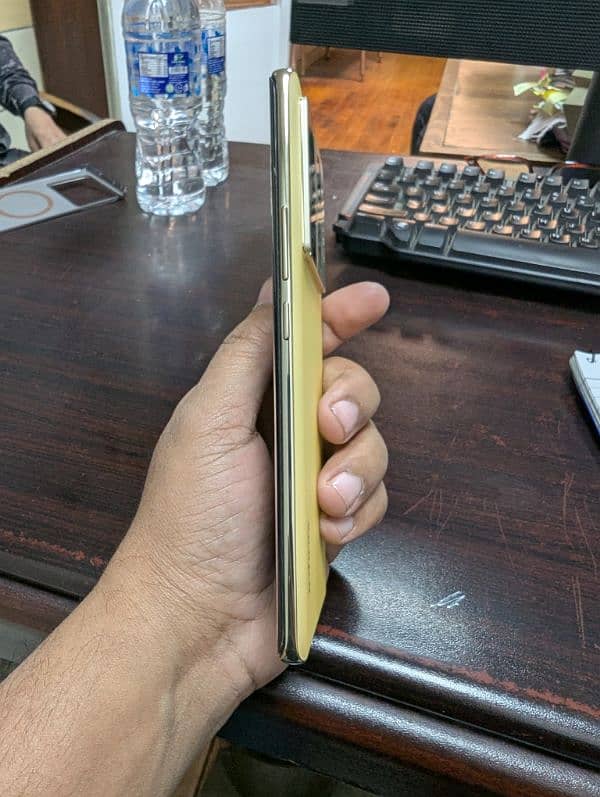 infinix note 40 pro 256gb 1