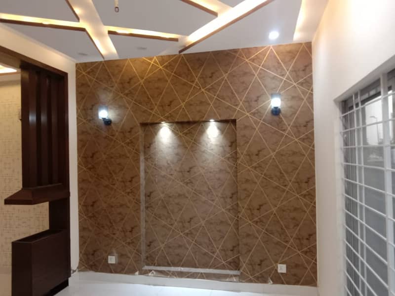 5 Marla Brand New House For Sale In LDA Approved Area In Olc-B Block, Bahria Orchard Lahore. 9