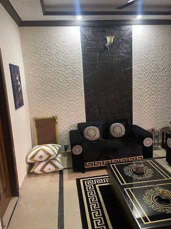 7.5 Marla Beautiful Owner Build House Available For Sale In Johar Town 18