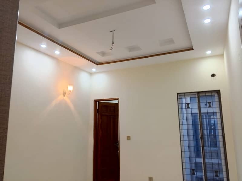 6 Marla Beautiful House Available For Sale In Johar Town 20