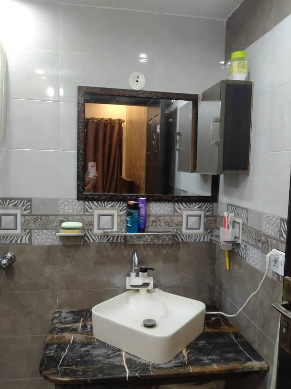 Slightly Used, 5 Marla Like New House For Sale In Bahria Orchard Lahore. 3