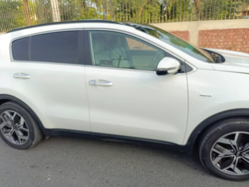 KIA Sportage 2022. AWD  total genuine 6