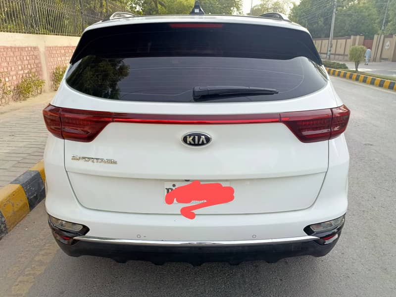 KIA Sportage 2022. AWD  total genuine 9