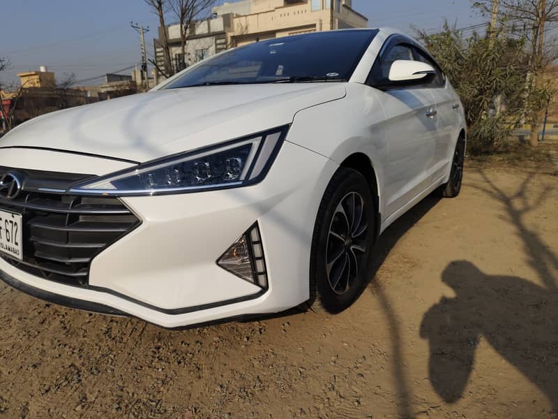 Hyundai Elantra 2022 6