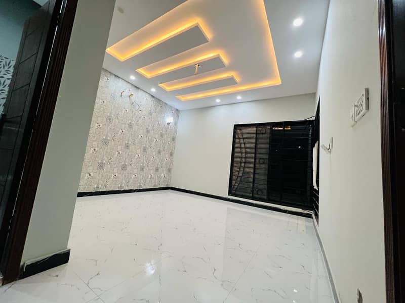 Super Luxury 8 Marla Brand New House For Sale In D Block Bahria Orchard Lahore 1