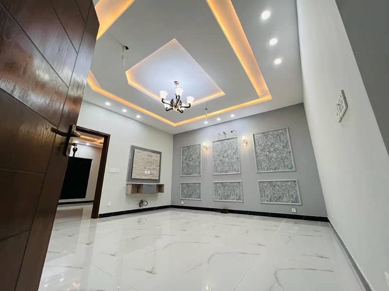 Super Luxury 8 Marla Brand New House For Sale In D Block Bahria Orchard Lahore 14