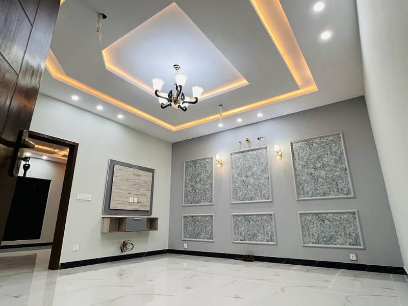 Super Luxury 8 Marla Brand New House For Sale In D Block Bahria Orchard Lahore 15