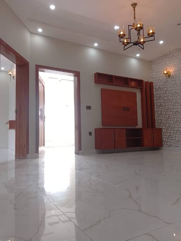 Facing Park 8 Marla Newly Build House With Premium Amenities Is Ready For Sale In D Block 26