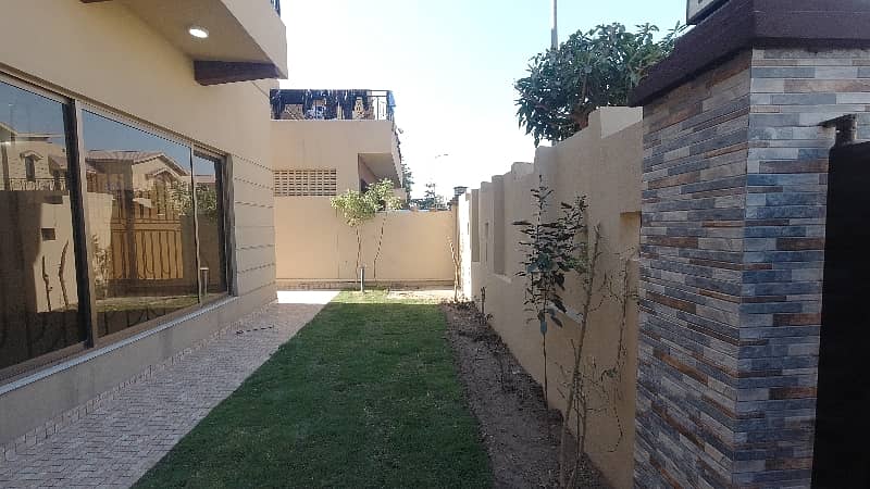 Ready To Buy A House 17 Marla In Askari 10 - Sector F 3