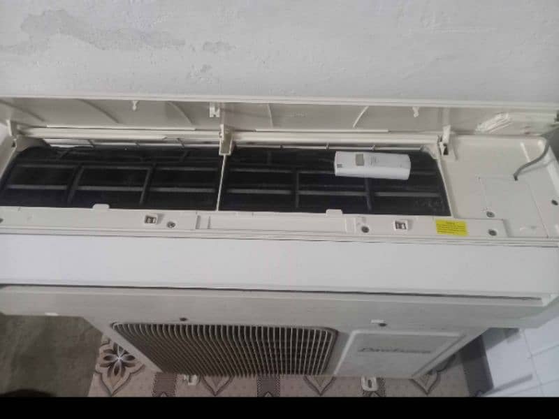 Dawlance Non inverter AC 1.5 03339199394 0