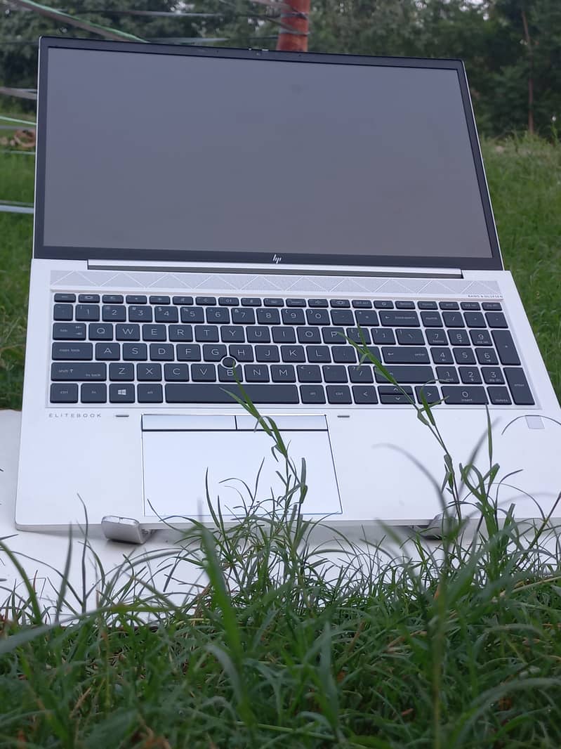 hp elitebook 850 g8 Core i5 11th gen16gb ram | Full keyboard | Laptop 13