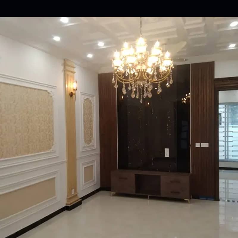 10 Marla House For Sale In Paragon City Lahore 19