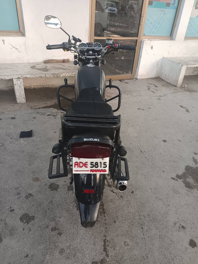 Suzuki GS 150 SE 2021 5