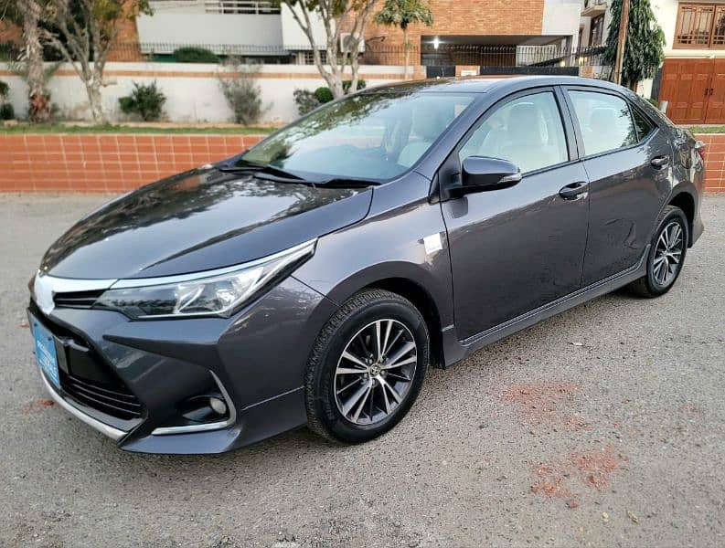 Toyota Corolla Altis 2017 7