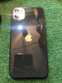 iPhone 11 for sale 10/10 JV :contact (03415106445)