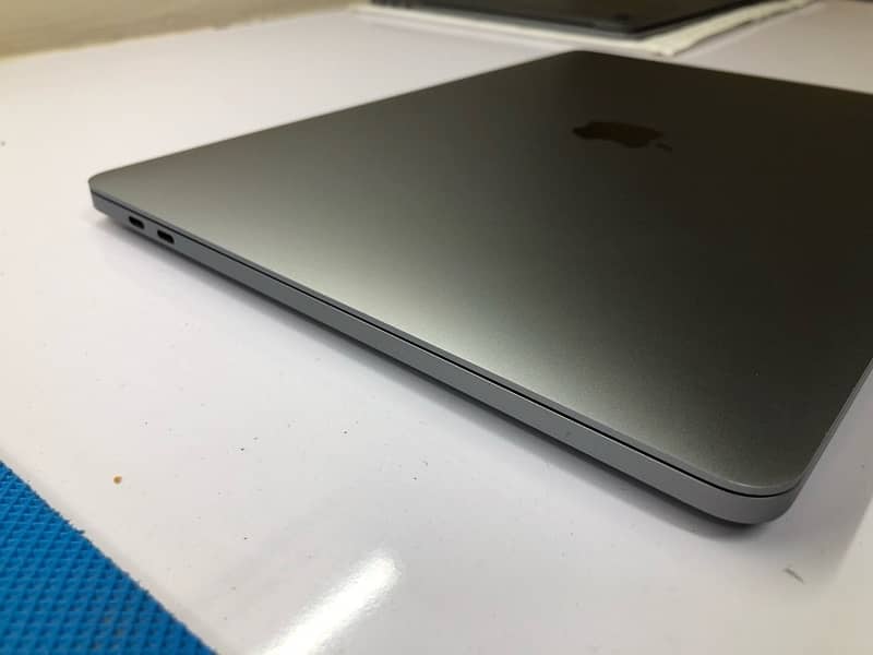 Apple MacBook Pro 13” 2020 M1 2