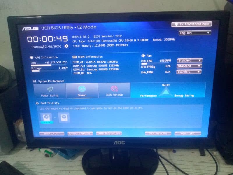 AOC LED Monitor 19 inch 10/10 condition 1