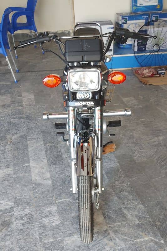 Honda CG 125 2023 1