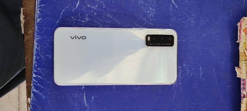 vivo Y20 1