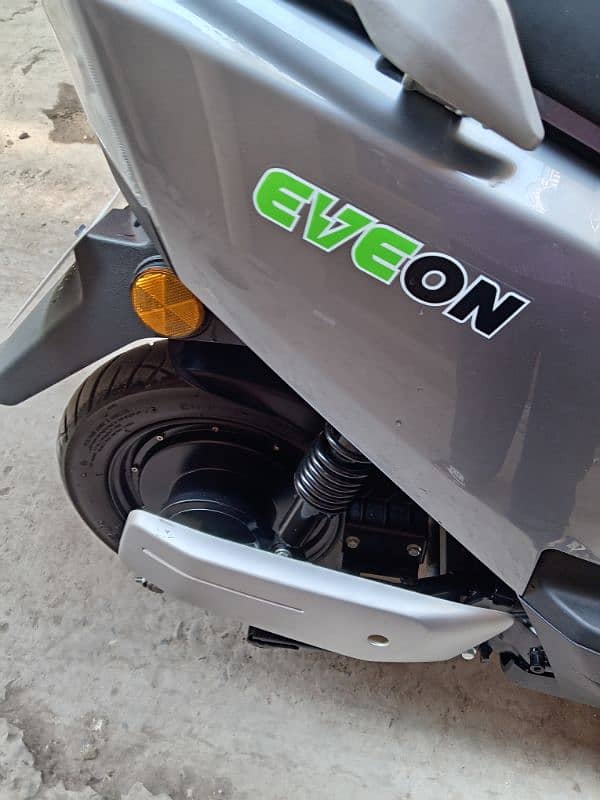 Brand new Electric Scooty for sale 6