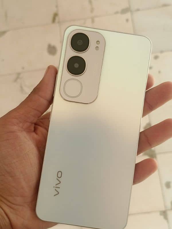 vivo y19s just box open 4