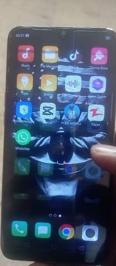 Used mobile screen pro hai or front camera blur hai