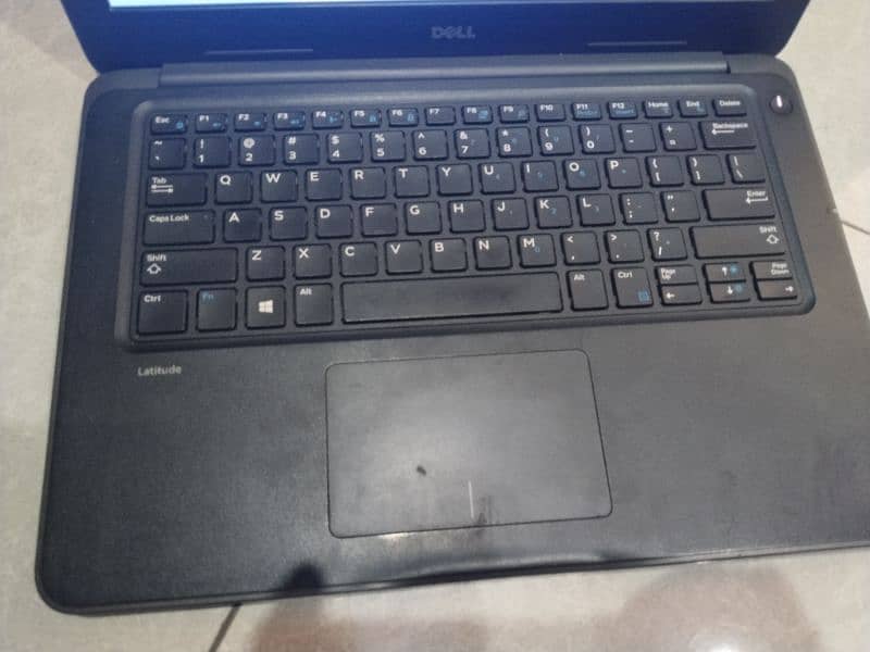 Dell Latitude Core i3 6th Gen | 8GB RAM | 128GB SSD | Best Price 1