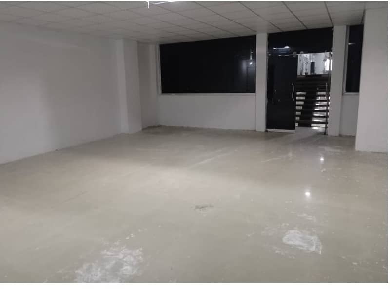 Investment Corridor And Builders Proudly Offer Area 700 Square Feet Corporate Office Available For Rent In Main Boulevard Road Gulberg 3 Lahore 1