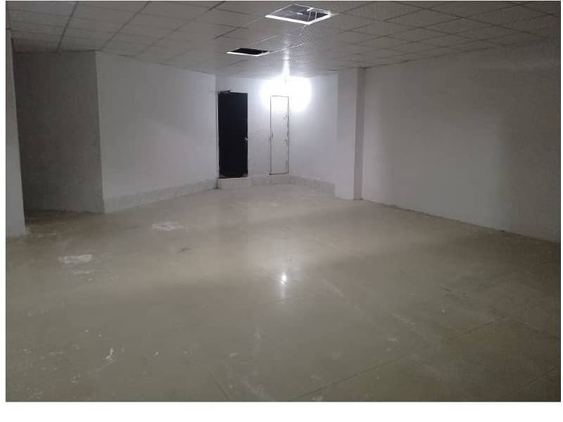 Investment Corridor And Builders Proudly Offer Area 700 Square Feet Corporate Office Available For Rent In Main Boulevard Road Gulberg 3 Lahore 5