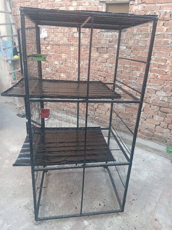 Hens and pegion cage, 6 feel heaight big size 3 portion 4