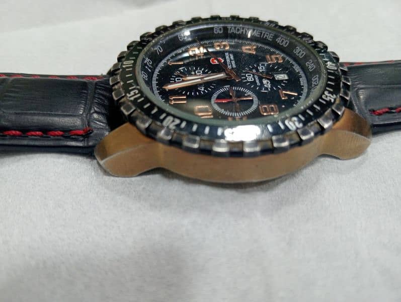 Swiss Army chronograph watch for men 1